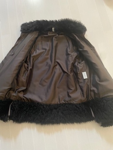 商談中プラダ　PRADAジャケット