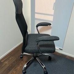 オフィスチェアの画像