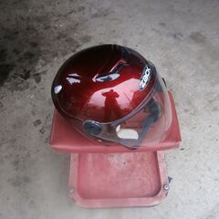格安ヘルメット綺麗です。
