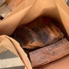 値下げ　広葉樹　コロコロ薪　配送可能　1年乾燥