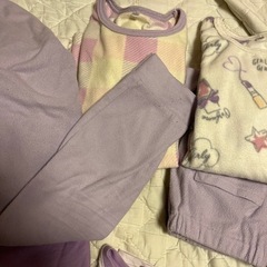140 すみっこ　コスメ柄　あったかパジャマ　長袖パジャマセット　の画像
