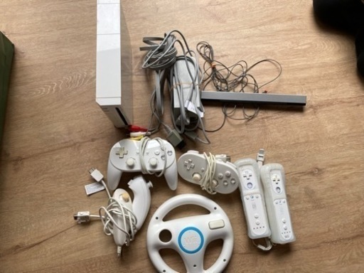Wii フィット　一式セット　5ソフト付き　ゲーム
