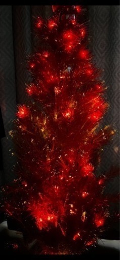 イルミネーションクリスマスツリー