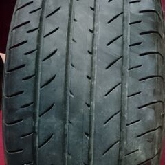 215/65R16 Yokohama Mazda  4本 7分山の画像