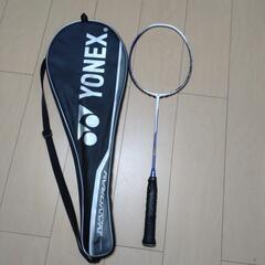 バドミントンラケット　YONEX  ナノレイ200の画像