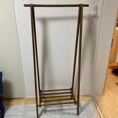 洋服ラック（木製）