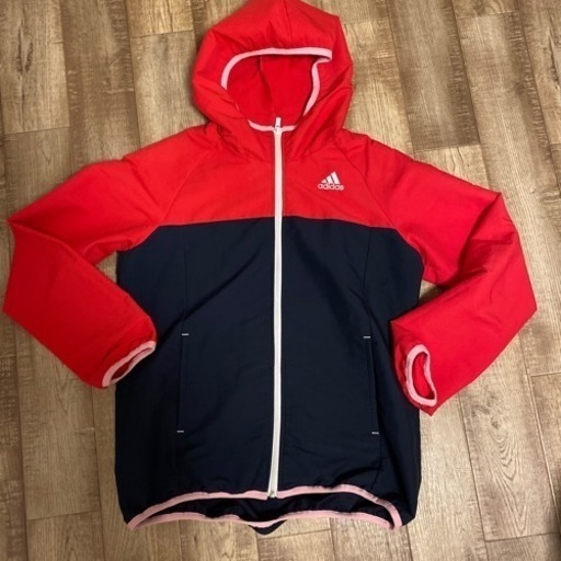 adidas ウインドパーカー　美品　レディース