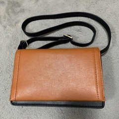 GU ショルダーバッグの画像