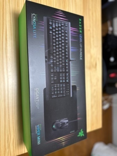 ガレリアゲーミングPC、周辺機器