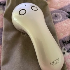 リフティ 美顔器 充電器あり
