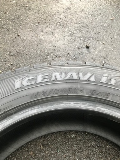 スタッドレスタイヤ