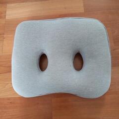 低反発　座布団　クッション　腰痛などに！