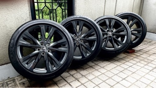 トヨタカローラツーリングW×Bホイールタイヤ