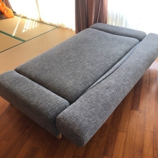 ソファーベッド　グレー
