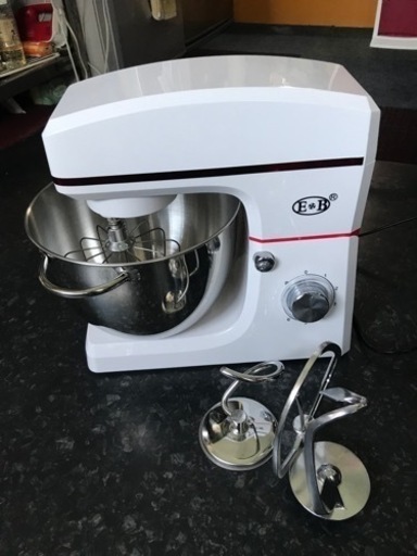 KALELAISU スタンドミキサー  四種類アタッチメント美品‼︎