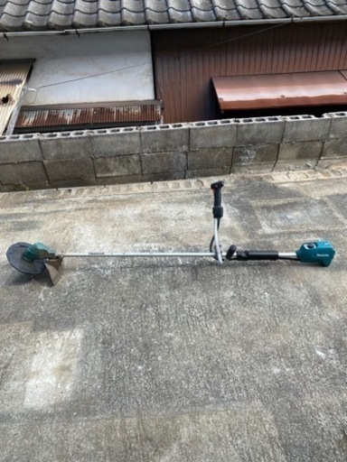 マキタ草刈り機