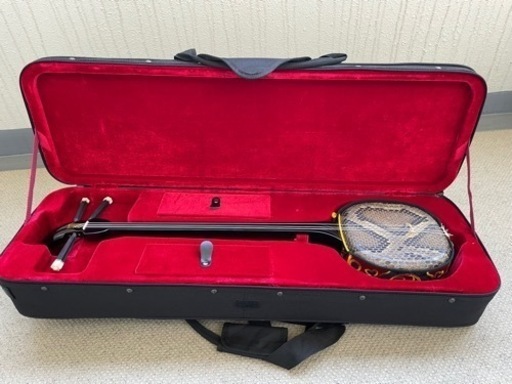 美品 ほぼ新品 三線本体 カバンセット 蛇皮