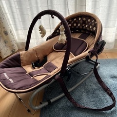 赤ちゃん用 バウンサーの画像