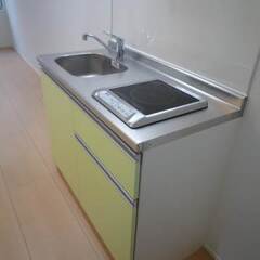 ★オシャレな築浅アパート！！　★築浅！　★バストイレ別！　★浴室乾燥機！　★IHキッチン！　★駅徒歩10分以内！　日暮里舎人ライナー 高野駅 徒歩8分　日暮里舎人ライナー 江北駅 徒歩8分　木造2階建て1階部分 - 賃貸（マンション/一戸建て）