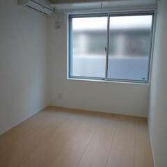 ★オシャレな築浅アパート！！　★築浅！　★バストイレ別！　★浴室乾燥機！　★IHキッチン！　★駅徒歩10分以内！　日暮里舎人ライナー 高野駅 徒歩8分　日暮里舎人ライナー 江北駅 徒歩8分　木造2階建て1階部分 − 東京都