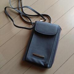 スマホポーチ(譲り先決まりました)