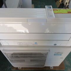 K03596　富士通　 中古エアコン　主に18畳用　冷房能力　5.6W ／ 暖房能力6.7KW