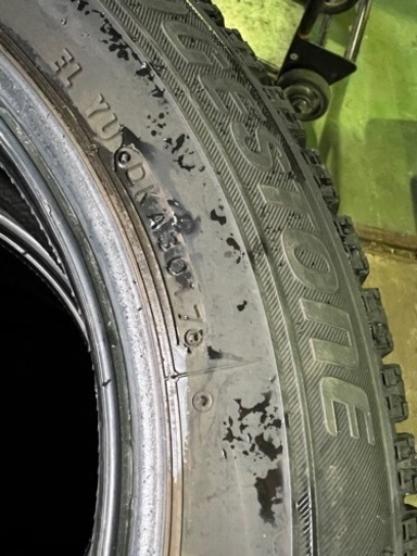 175/65r15 スタッドレス　ブリヂストンVRX