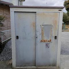 スチール物置　幅160x奥75x高200　タクボ物置