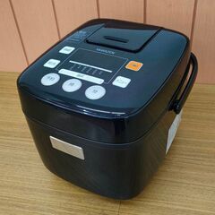 ヤマゼン マイコン炊飯ジャー 3合炊き ブラック YJB-300...