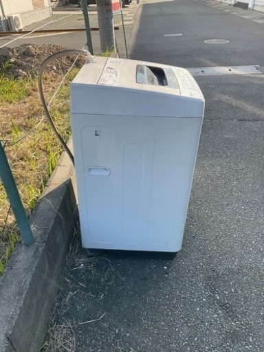 Hisense/ハイセンス 全自動洗濯機 HW-E4503 2019年製 4.5kg 中古品 動作OK