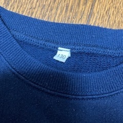 恐竜トレーナー　130cmの画像