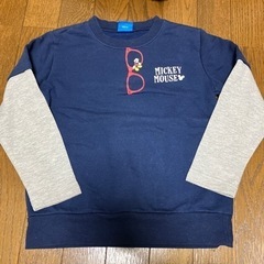 トレーナー　130cm