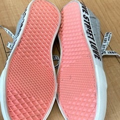 女の子　カジュアルスニーカー　23.5cmの画像