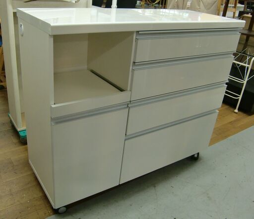 R433 高級 PAMOUNA キッチンカウンター、キャスター付き、モデルルーム展示品・美品