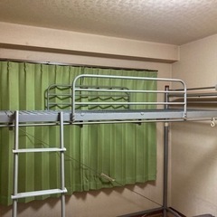 パイプ式2段ベッド