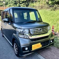 N-BOX カスタム　人気のガンメタの画像