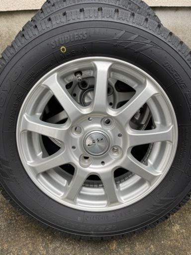 取引中155/70R13 75Q トーヨー スタッドレスタイヤ ホイール4本セット