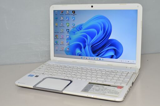 最新Windows11+office 新品爆速SSD480GB 東芝dynabook T552/58GW i7 3630M/メモリ8GB/カメラ/15.6インチ/ブルーレイ/HDMI/便利なソフト多数