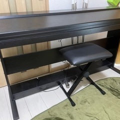 電子ピアノ