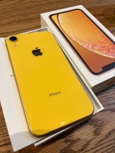 iPhoneXR yellow イエロー　64GB SIMフリー