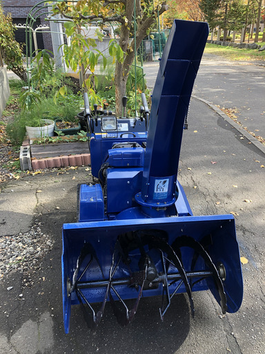 取り引き決定いたしました。 ヤマハ除雪機 YT875E 8馬力 HST サイド