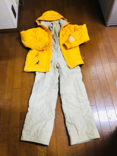 スキーウエアー　ピングー　140-160cm 女子用
