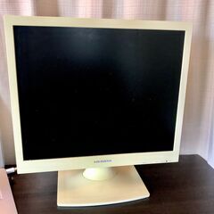 IODATA 17インチ LED 液晶ディスプレイ PCモニター 