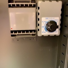 リサイクル　全自動防湿保管庫　カメラ保管庫の画像