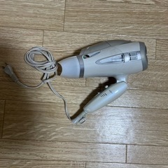 パナソニック　ドライヤー　ナノイオンスチーム