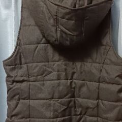 大きめサイズ!　ダウンベストの画像
