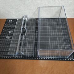 【USED】蝶プラ工業　中判ペーパータオルケース　レギュラー