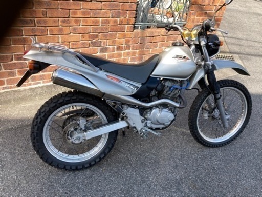 SL230  距離薄9024km 自賠責保険は加入しています