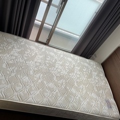 シングルベッド
