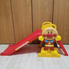 アンパンマンすべり台２